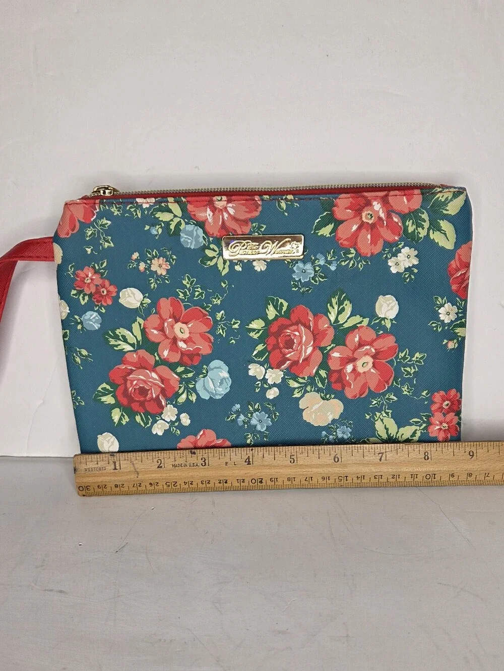 Pioneer Woman Floral Zip Wristlet Cosmetic Travel Pouch Teal with Red Roses
